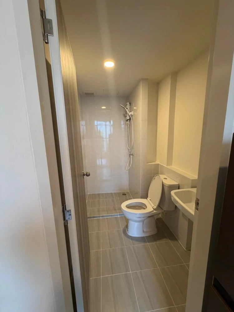 For rent Sena Kith Bangna - KM.29 ห้องน่าอยู่ เฟอร์นิเจอร์ครบ พร้อมหิ้วกระเป๋าเข้าอยู่ได้เลย คุณต้องไม่ควรรอช้า