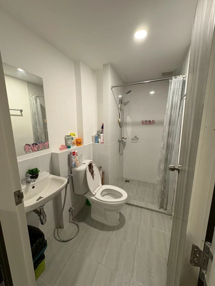 For rent Sena Kith Thepharak - Bangbo, ready to move in, separate room, come and reserve quickly, don't wait.