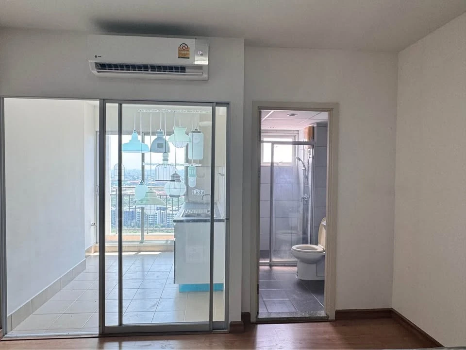 For rent: Supalai City Resort Phranangklao Station–Chaophraya. Ready-to-move-in room, affordable price, spacious and comfortable. Book now!