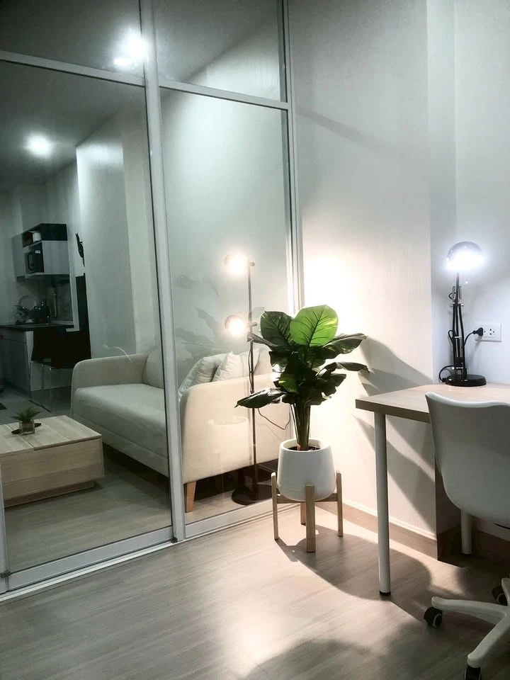 For rent Supalai Loft Sathorn-Ratchaphruek, spacious room, 26th floor, high view, come and reserve now, don't miss out.