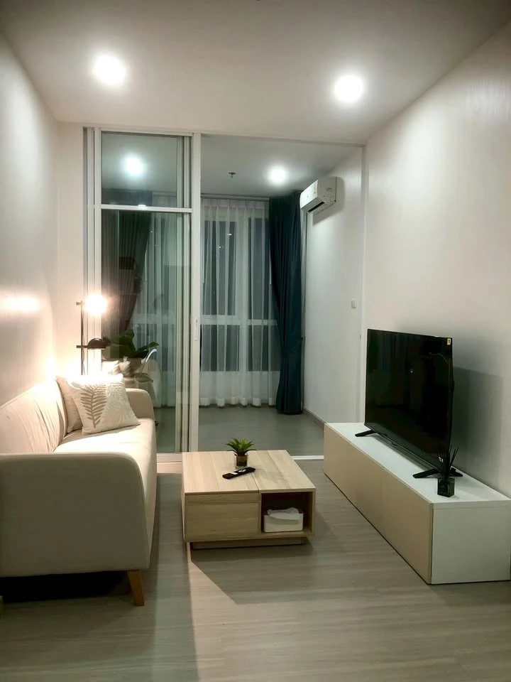 For rent Supalai Loft Sathorn-Ratchaphruek, spacious room, 26th floor, high view, come and reserve now, don't miss out.
