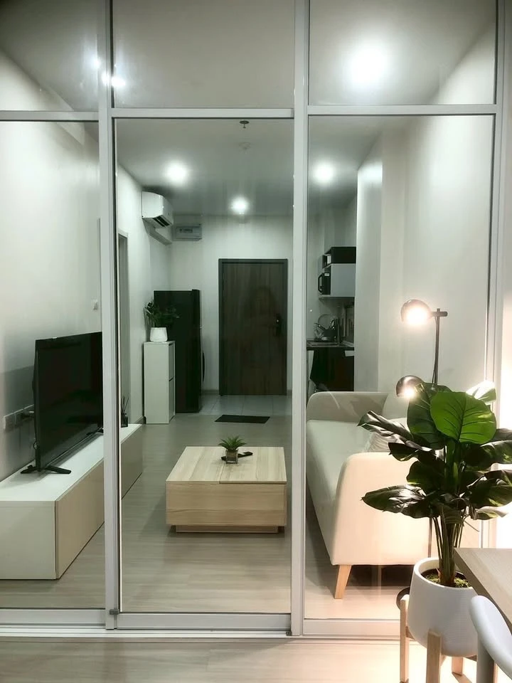 For rent Supalai Loft Sathorn-Ratchaphruek, spacious room, 26th floor, high view, come and reserve now, don't miss out.