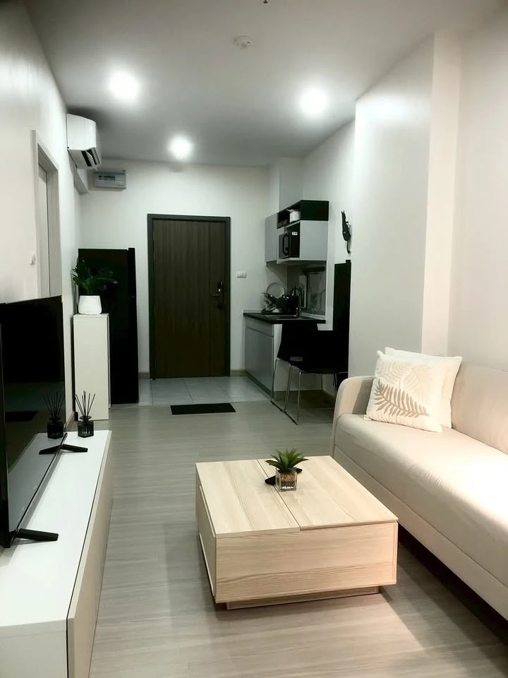 For rent Supalai Loft Sathorn-Ratchaphruek, spacious room, 26th floor, high view, come and reserve now, don't miss out.