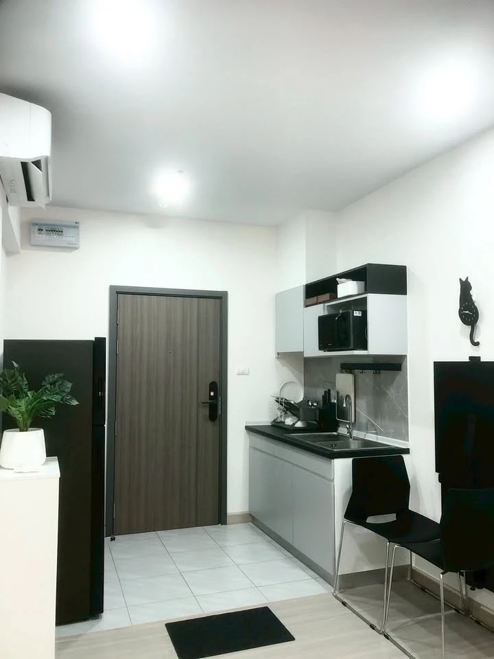 For rent Supalai Loft Sathorn-Ratchaphruek, spacious room, 26th floor, high view, come and reserve now, don't miss out.