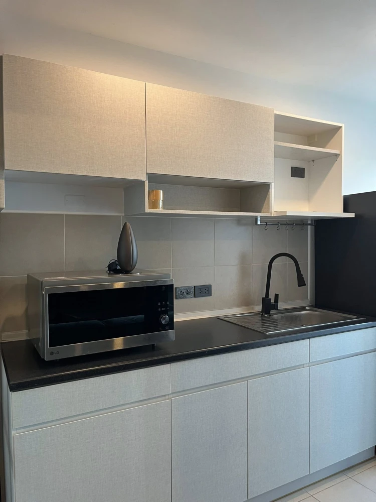 For rent Supalai Loft Talat Phlu Station, fully built-in, Modern Scandinavian style, In Dark, must hurry to reserve.