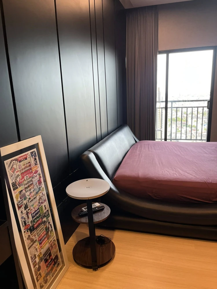 For rent Supalai Loft Talat Phlu Station, fully built-in, Modern Scandinavian style, In Dark, must hurry to reserve.