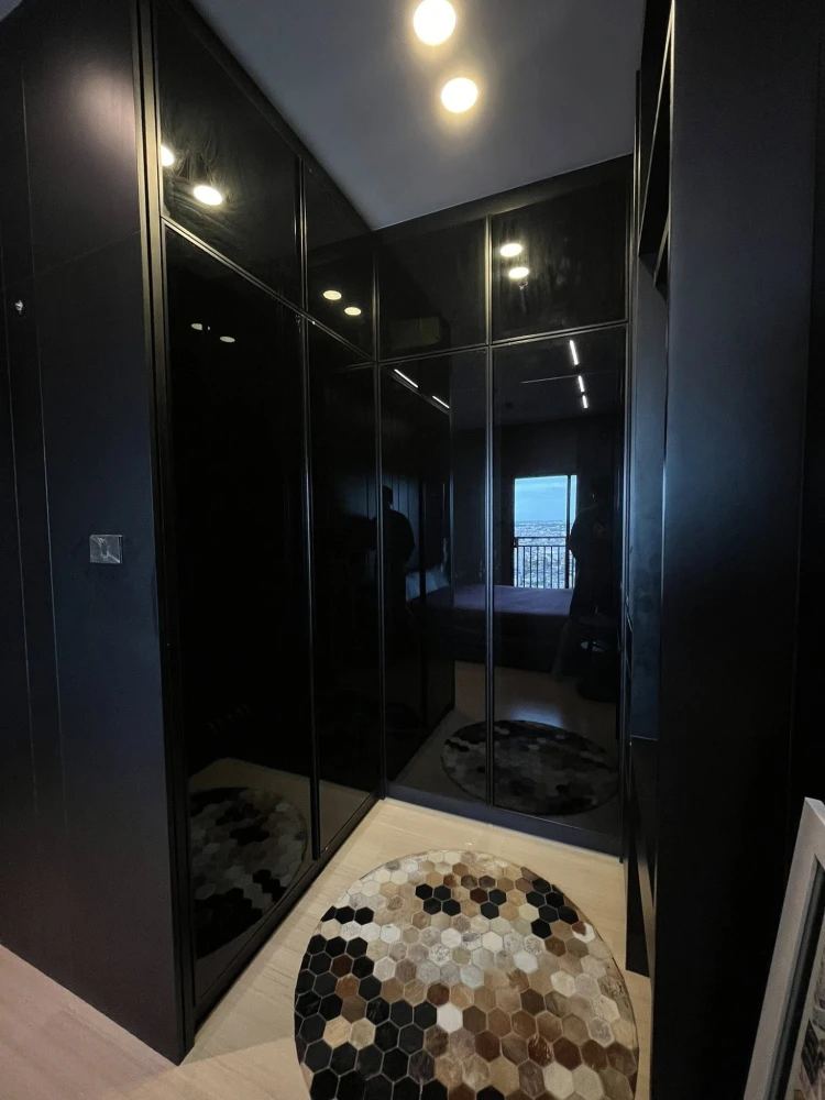 For rent Supalai Loft Talat Phlu Station, fully built-in, Modern Scandinavian style, In Dark, must hurry to reserve.