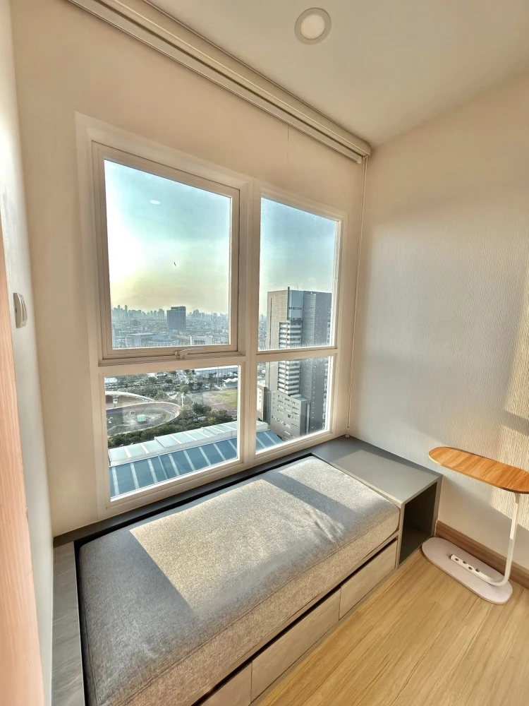 For rent: Supalai Veranda Ramkhamhaeng, Studio room, 27th floor, high floor with great view, fully furnished with appliances. Book now, don't wait!