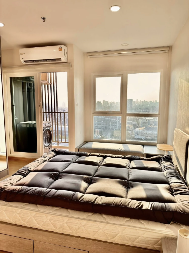 For rent: Supalai Veranda Ramkhamhaeng, Studio room, 27th floor, high floor with great view, fully furnished with appliances. Book now, don't wait!