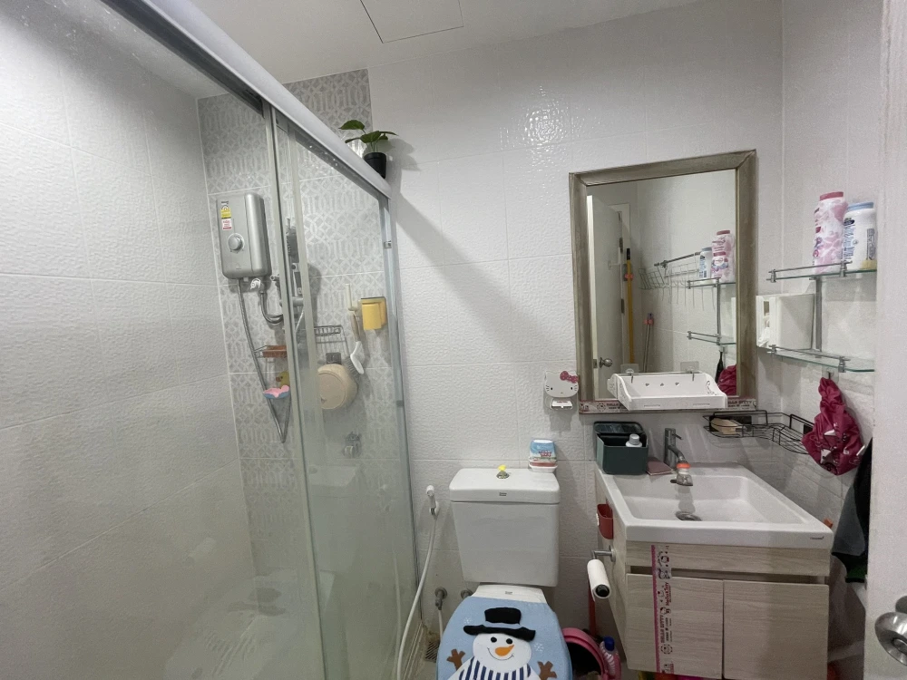 For rent Thana Astoria ห้องพร้อมอยู่ เฟอร์ เครื่องใช้ไฟฟ้าครบครัน ราคาอย่างคุ้ม รีบมาจองเลย