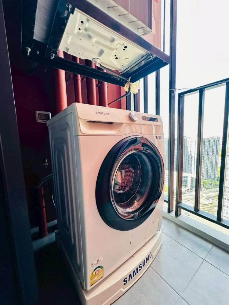 For rent The Base Garden Rama9 ชั้น 30 ได้วิวสูง มาพร้อมสิ่งอำนวยความสะดวกครบ รีบย้าย