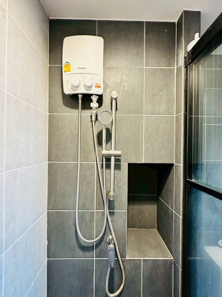 For rent The Base Garden Rama9 ชั้น 30 ได้วิวสูง มาพร้อมสิ่งอำนวยความสะดวกครบ รีบย้าย