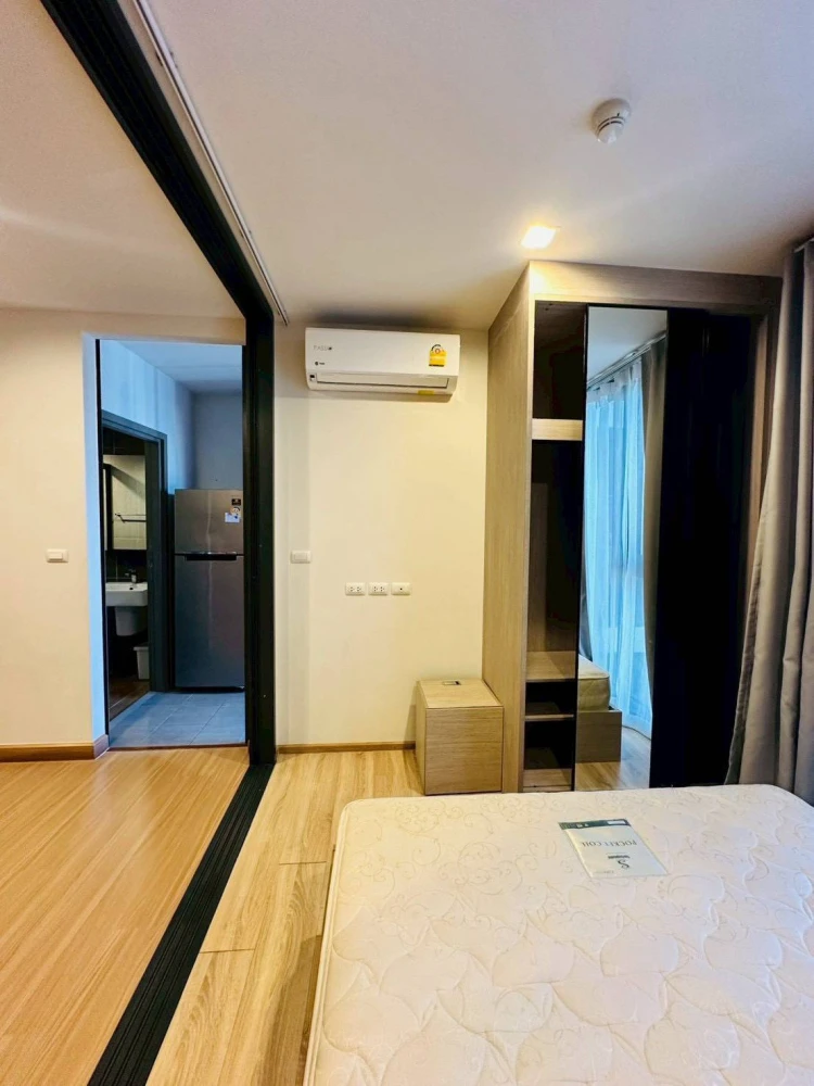 For rent The Base Garden Rama9, 30th floor, high view, comes with complete facilities, move in quickly