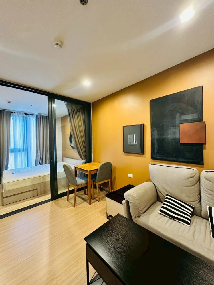 For rent The Base Garden Rama9, 30th floor, high view, comes with complete facilities, move in quickly
