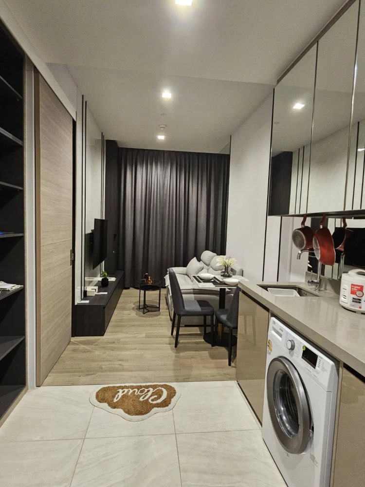 For rent The Crest Park Residences, fully furnished room, ready to move in, complete here, just come and move in, hurry up and reserve.