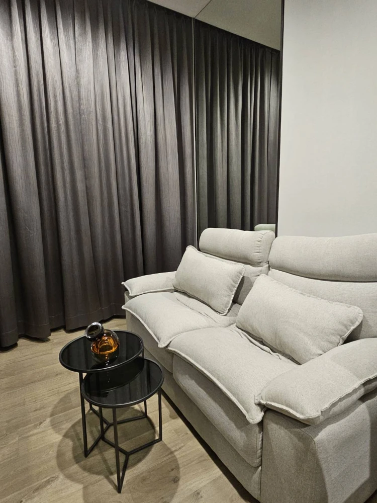 For rent The Crest Park Residences, fully furnished room, ready to move in, complete here, just come and move in, hurry up and reserve.