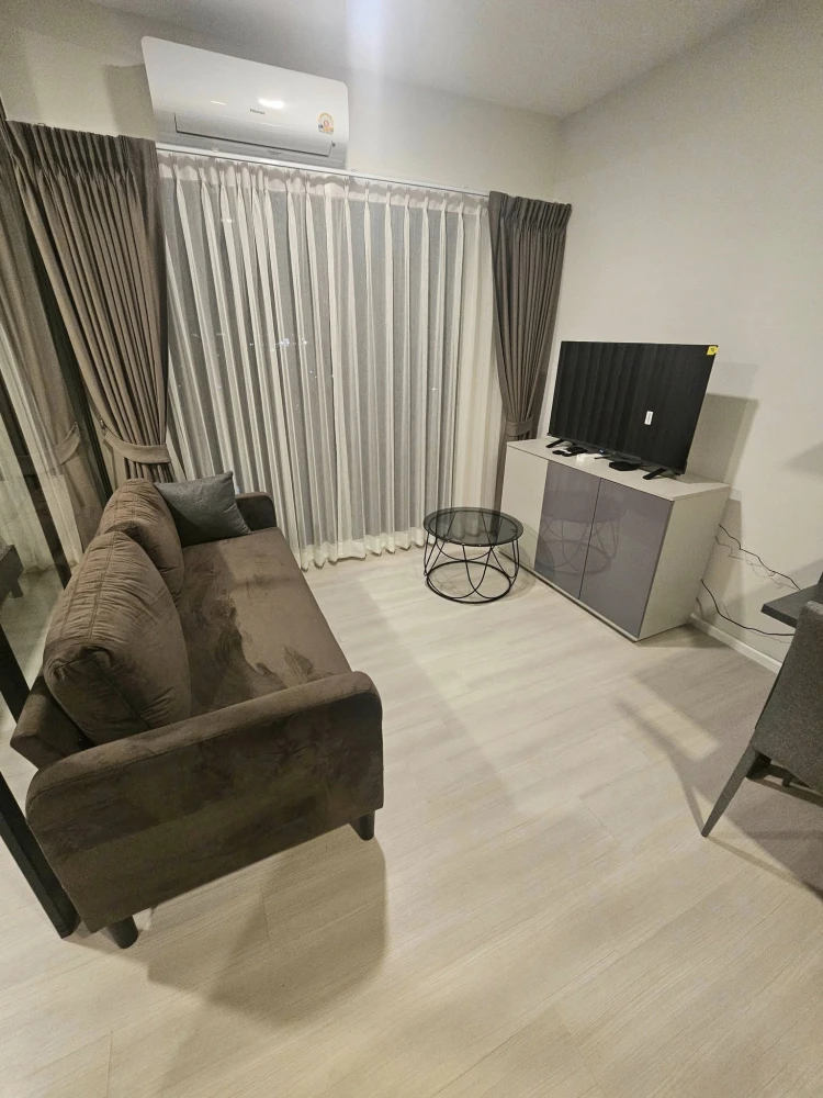 For rent The Key MRT Phetkasem 48, well-separated rooms, great price, hurry up and reserve now, don't miss out.