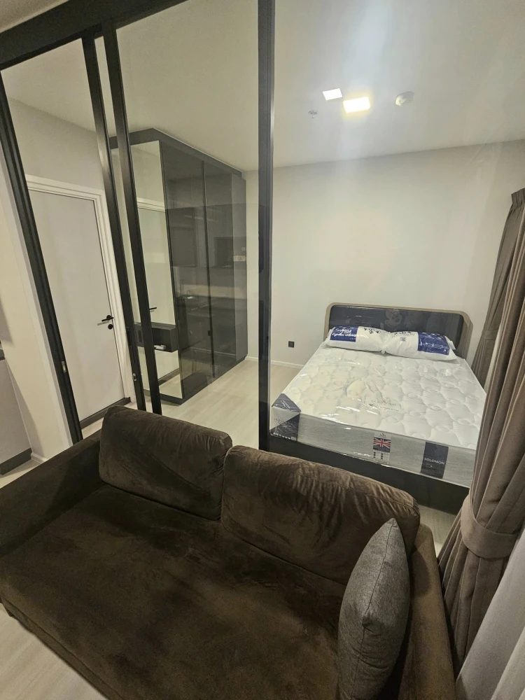 For rent The Key MRT Phetkasem 48, well-separated rooms, great price, hurry up and reserve now, don't miss out.