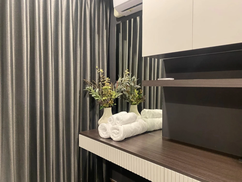 For rent!! Condo The Line Phahon Yothin Park, 19th floor, city view, fully furnished, bring your bags and move in immediately, book now!!