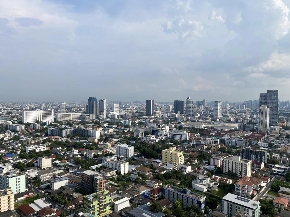 For rent!! Condo The Line Phahon Yothin Park, 19th floor, city view, fully furnished, bring your bags and move in immediately, book now!!