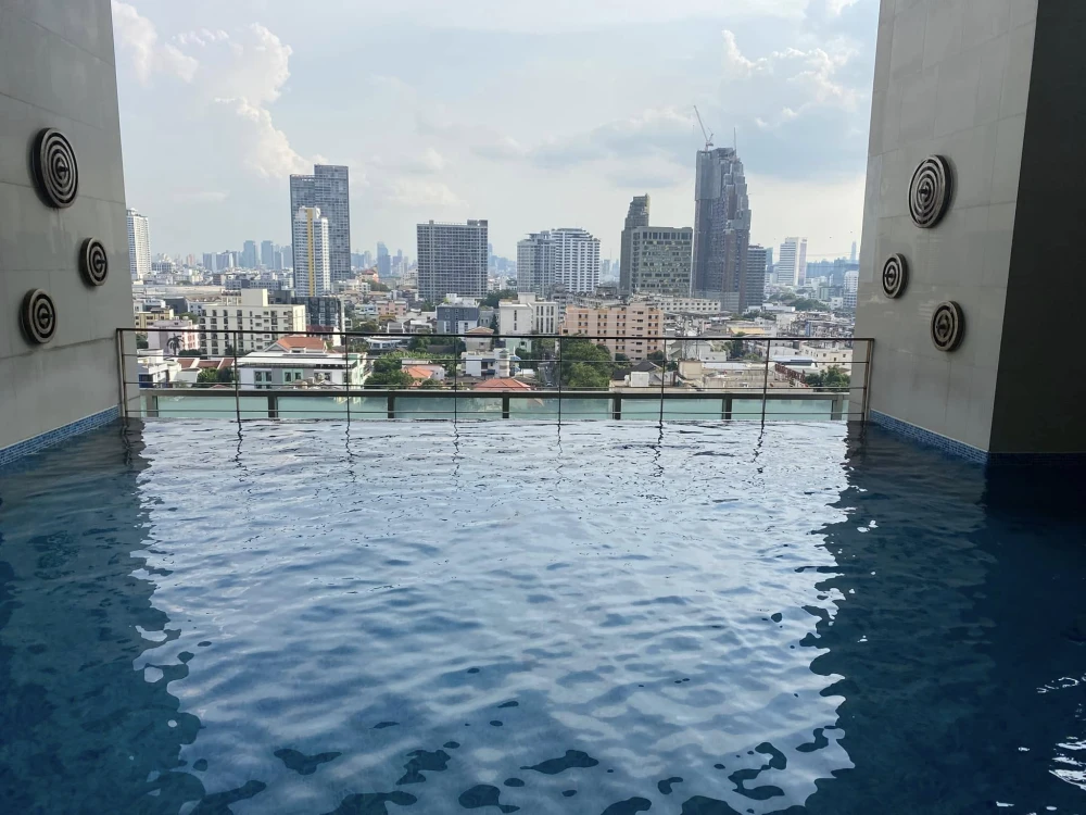 For rent!! Condo The Line Phahon Yothin Park, 19th floor, city view, fully furnished, bring your bags and move in immediately, book now!!