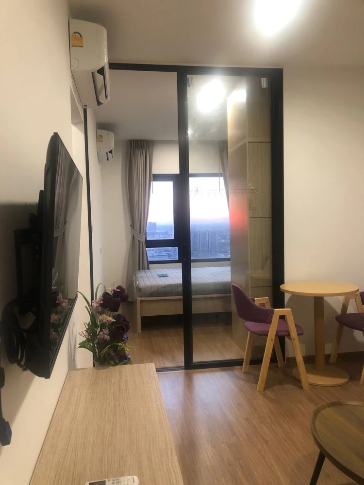FOR RENT: The LIVIN Phetkasem ห้องพร้อมอยู่ สิ่งอำนวยความสะดวกครบ มาแต่ตัวเข้าอยู่ได้เลย อย่าพลาด