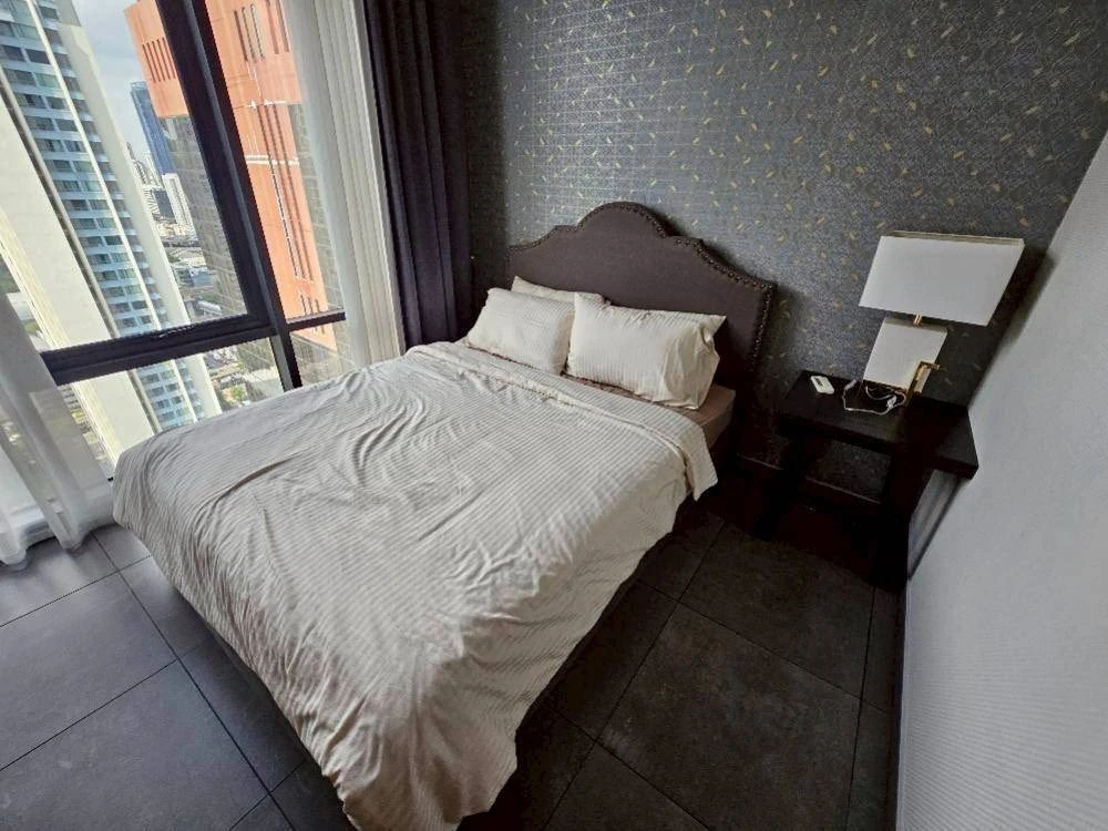 For rent The Lofts Asoke ห้องใหญ่อยู่สบาย แต่งครบจบที่เดียว ลากกระเป๋าเข้าอยู่ได้เลย