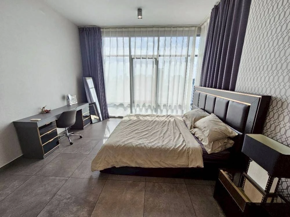 For rent The Lofts Asoke ห้องใหญ่อยู่สบาย แต่งครบจบที่เดียว ลากกระเป๋าเข้าอยู่ได้เลย