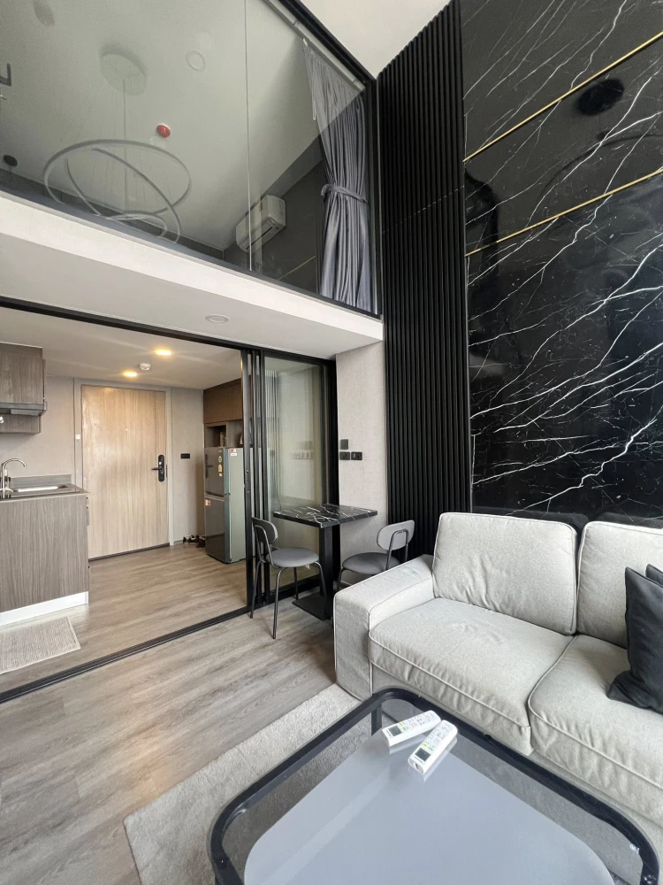 For rent The Origin Ladprao - Bangkapi, Duo space room, 21st floor, BTS view, fully furnished here
