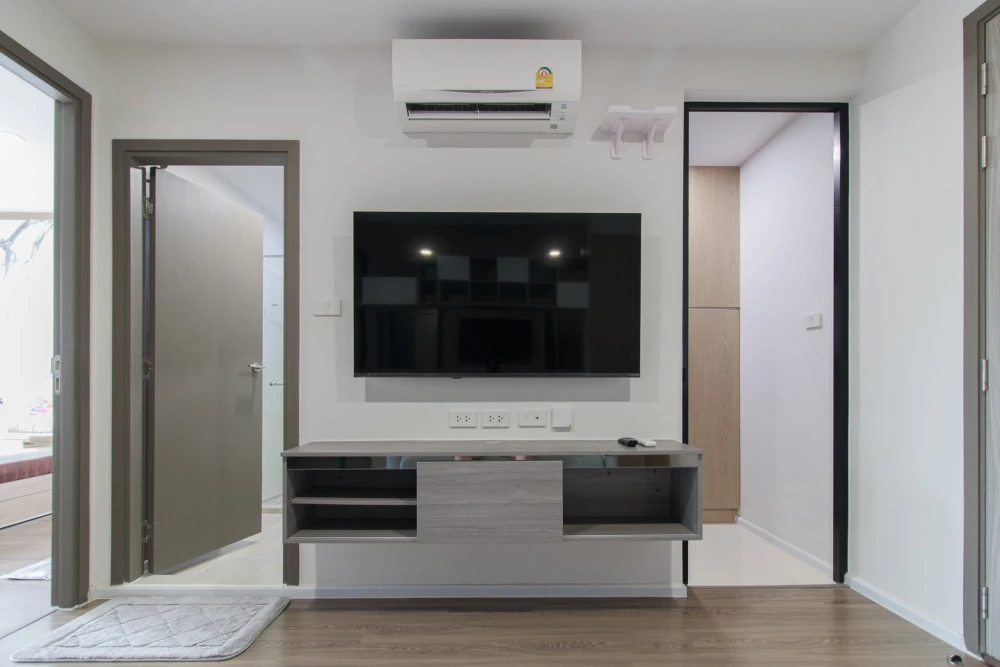 For rent THE ORIGIN Ratchada - Ladprao ห้องน่าอยู่ เฟอร์ เครื่องใช้ไฟฟ้าครบครัน ลากกระเป๋าเข้าอยู่ได้เลย
