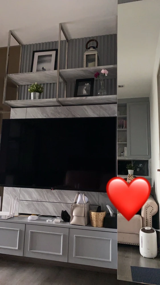 For rent The Politan Aqua, beautifully decorated room, fully built-in, 18th floor, river view, I must say you can't miss it.