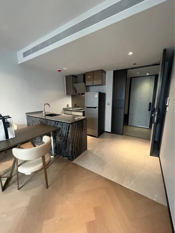 For rent The Reserve 61 Hideaway ห้องแต่งพร้อมอยู่ Fully Furnished พร้อมเครื่องใช้ไฟฟ้า มาจองด่วน