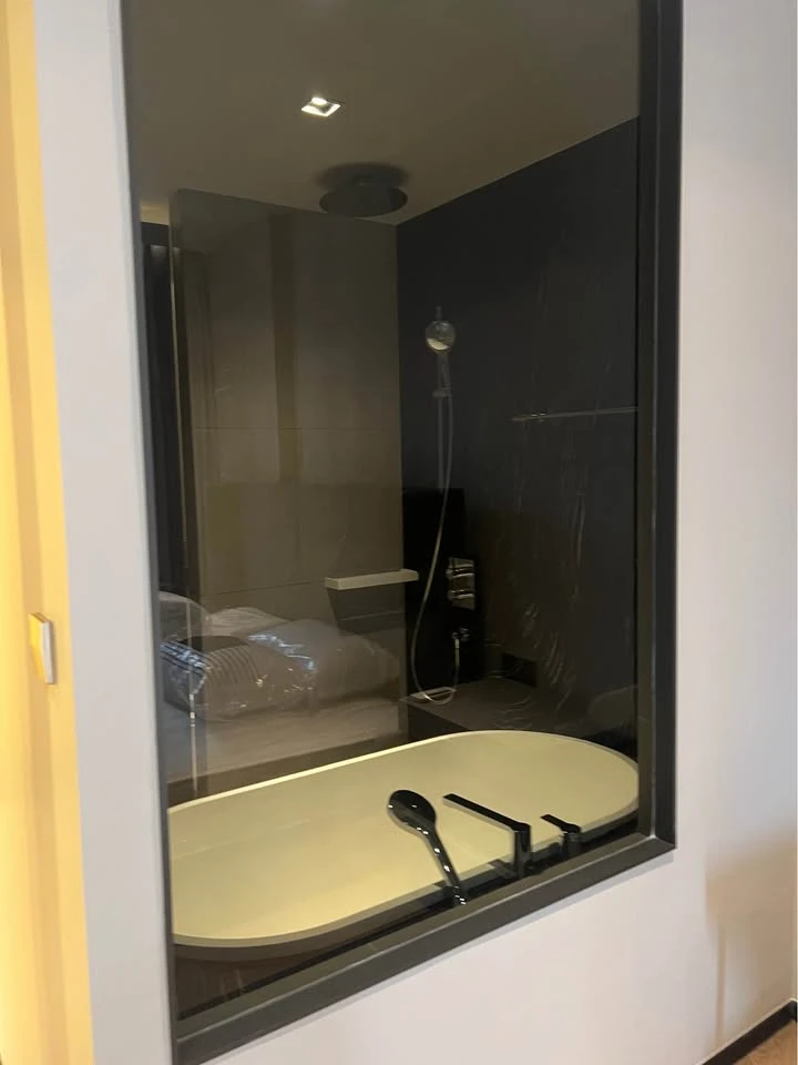 For rent The Reserve 61 Hideaway, a fully furnished room ready to move in, fully furnished, with electrical appliances. Come and reserve now.
