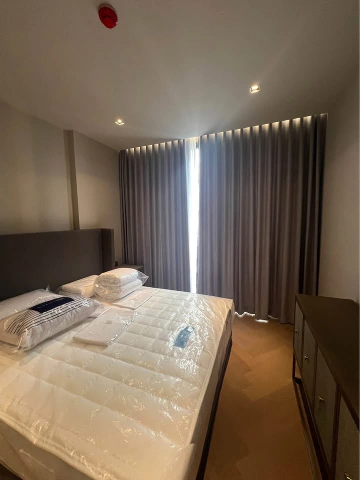 For rent The Reserve 61 Hideaway, a fully furnished room ready to move in, fully furnished, with electrical appliances. Come and reserve now.