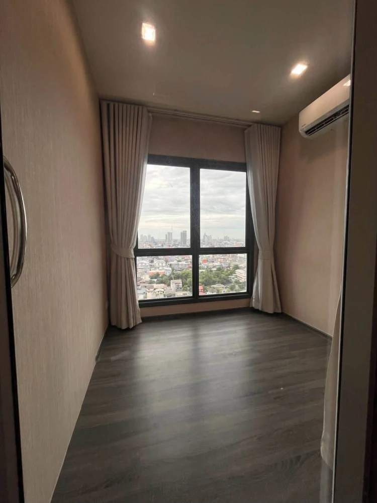 For Rent  The Rich Sathorn–Taksin ห้องใหญ่อยู่สบาย พื้นที่ใช้สอยจุใจ สะดวกครบจบที่นี่ จองเลย