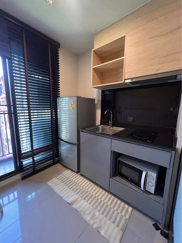 For rent The Tree dindeang Ratchaprarop ห้องไม่ร้อน ทิศเหนือ ใกล้ลิฟท์ ห้องคนเดินผ่านน้อย มีความเป็นส่วนตัว รีบย้าย