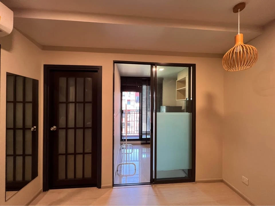 For rent The Tree dindeang Ratchaprarop ห้องไม่ร้อน ทิศเหนือ ใกล้ลิฟท์ ห้องคนเดินผ่านน้อย มีความเป็นส่วนตัว รีบย้าย