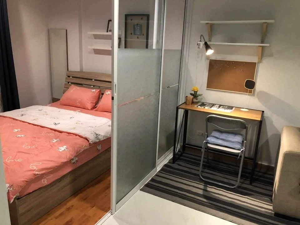 For rent Tulip Square @Omnoi, separate rooms, perfectly divided into zones, great price, hurry and book now.