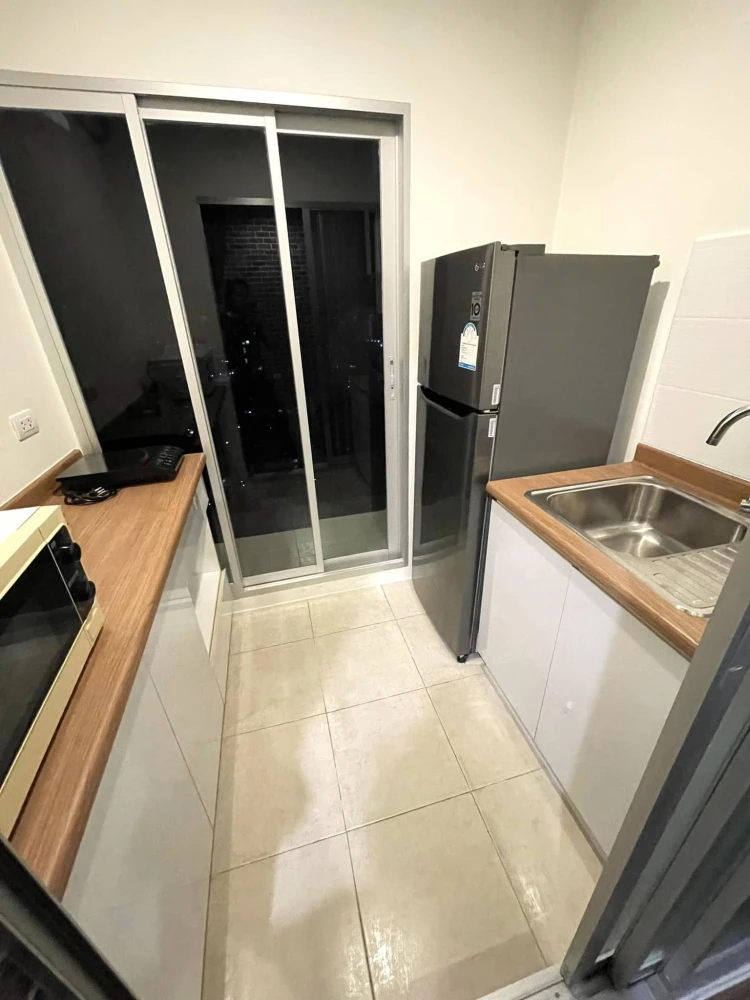 For rent U Delight @ TalatPhlu Station, a nice room with good wallpaper, a good price, book now, don't miss out.