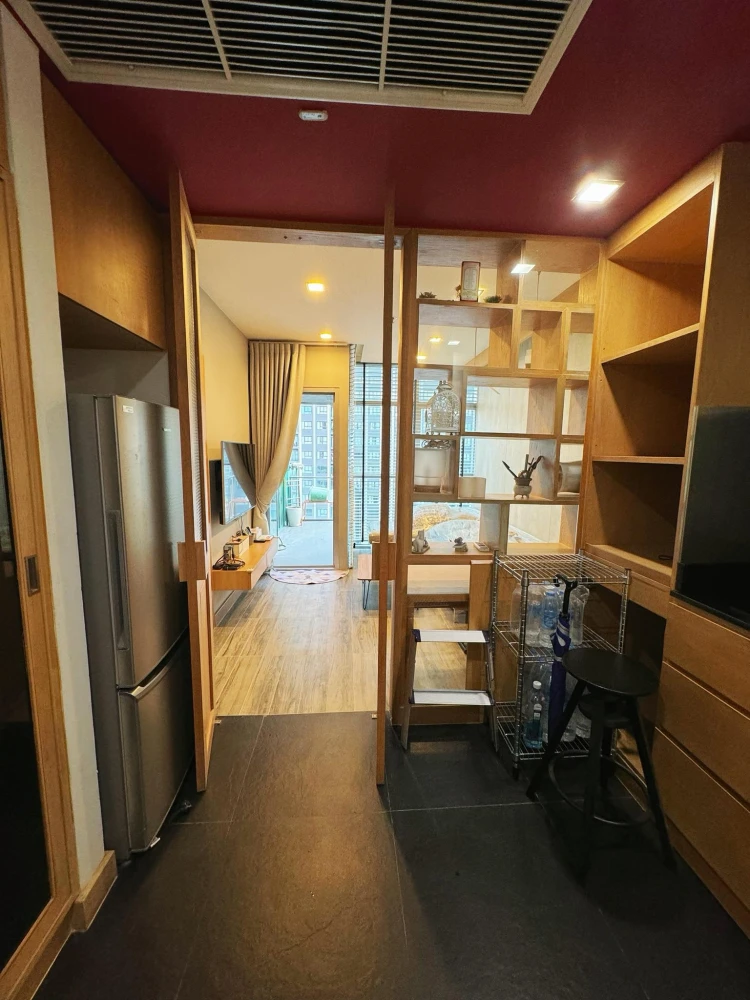 For rent Vertiq Rama 4–Siam ห้องขนาด 33 ตารางเมตร ชั้น 20 บรรยากาศดี เงียบสงบ พร้อมเฟอร์นิเจอร์ครบ จองเลย