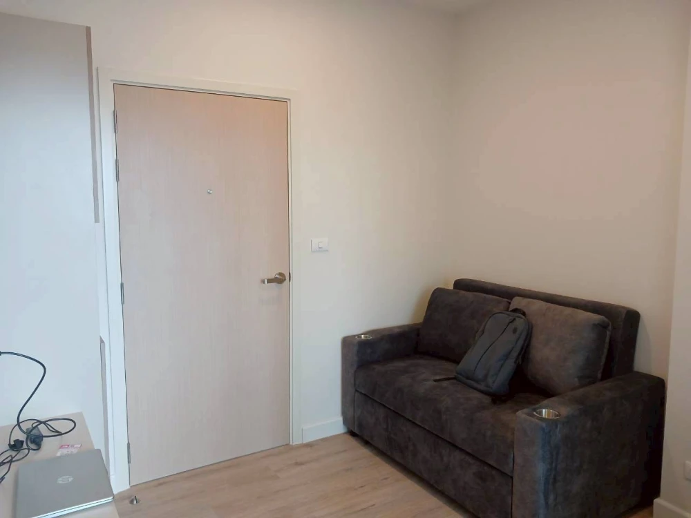 For rent XIM Suksawat - Rama 3, ready to move in, fully furnished, appliances included, just bring your own luggage and move in.
