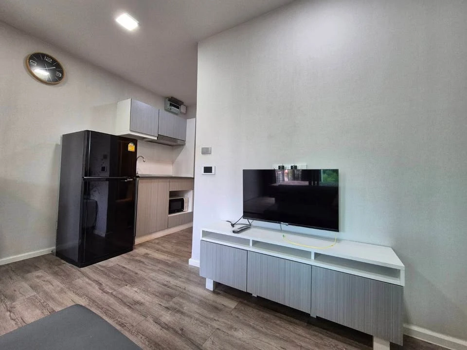 For Rent Condo MODIZ Station, well-separated rooms, great price, hurry and reserve now.