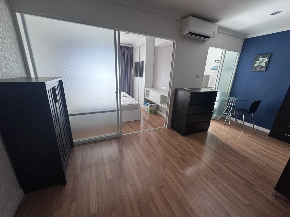 For Rent Lumpini Place Rama 9-Ratchada, near MRT Rama 9, well decorated, fully furnished, no reservation, will regret it.