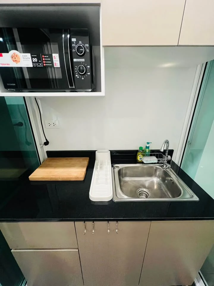 For rent: Regent Home Bangna project. Rooms are partitioned into separate, clearly defined zones. Great value! Book now, don't miss this opportunity!