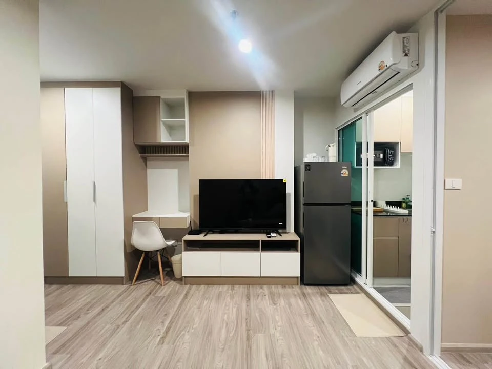 For rent: Regent Home Bangna project. Rooms are partitioned into separate, clearly defined zones. Great value! Book now, don't miss this opportunity!