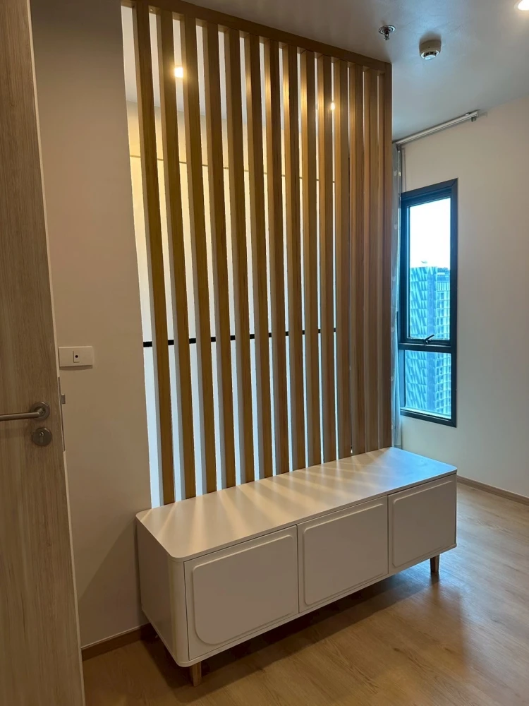 For sale Centric Ari Station corner room, get privacy, hurry up and reserve it today.
