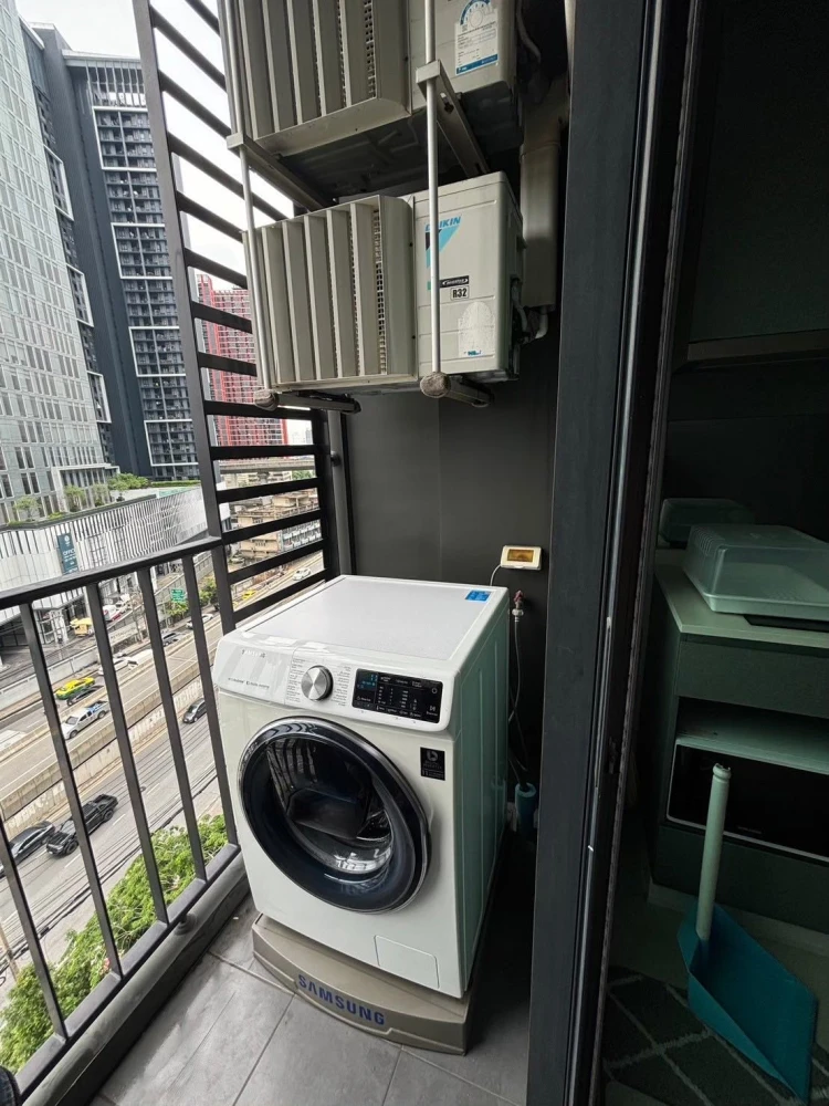 For sale condo Ideo New Rama 9 ห้องพร้อมอยู่ เฟอร์ เครื่องใช้ไฟฟ้าครบ มาเป็นเจ้าของได้แล้ววันนี้