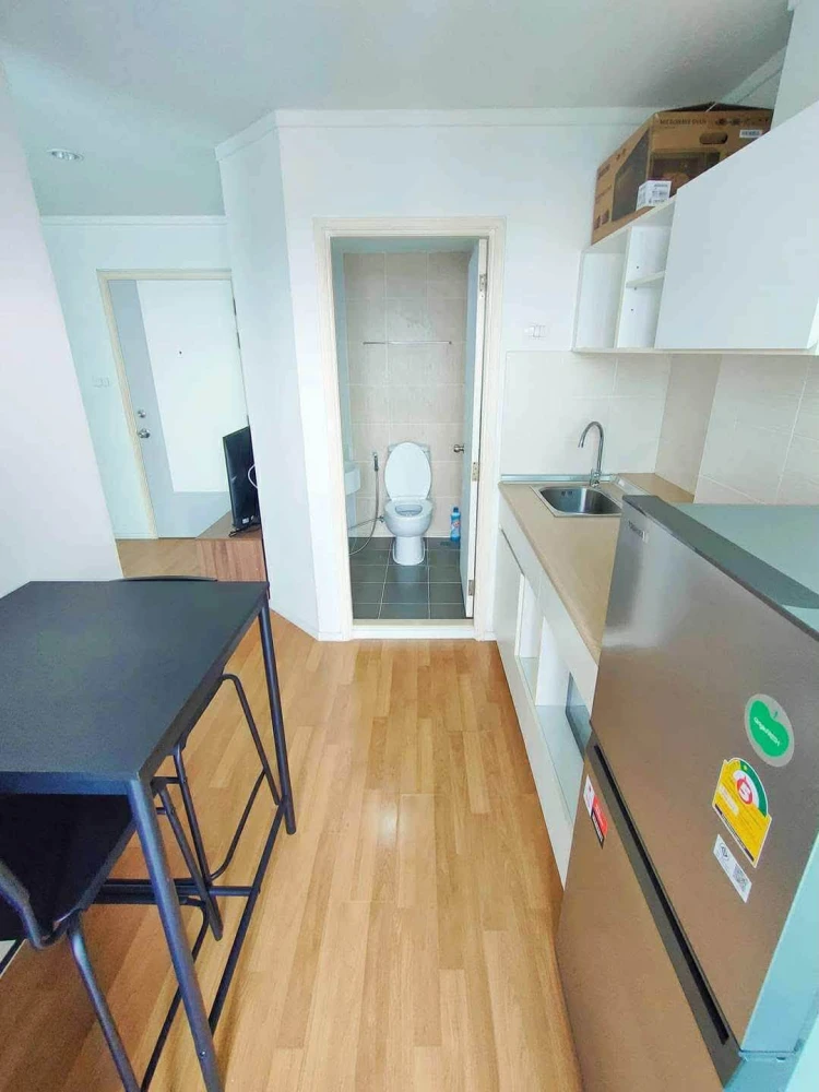 Condo for sale at Lumpini Place Suksawat - Rama 2. Move-in ready, fully equipped with amenities—buy now, don’t miss out!