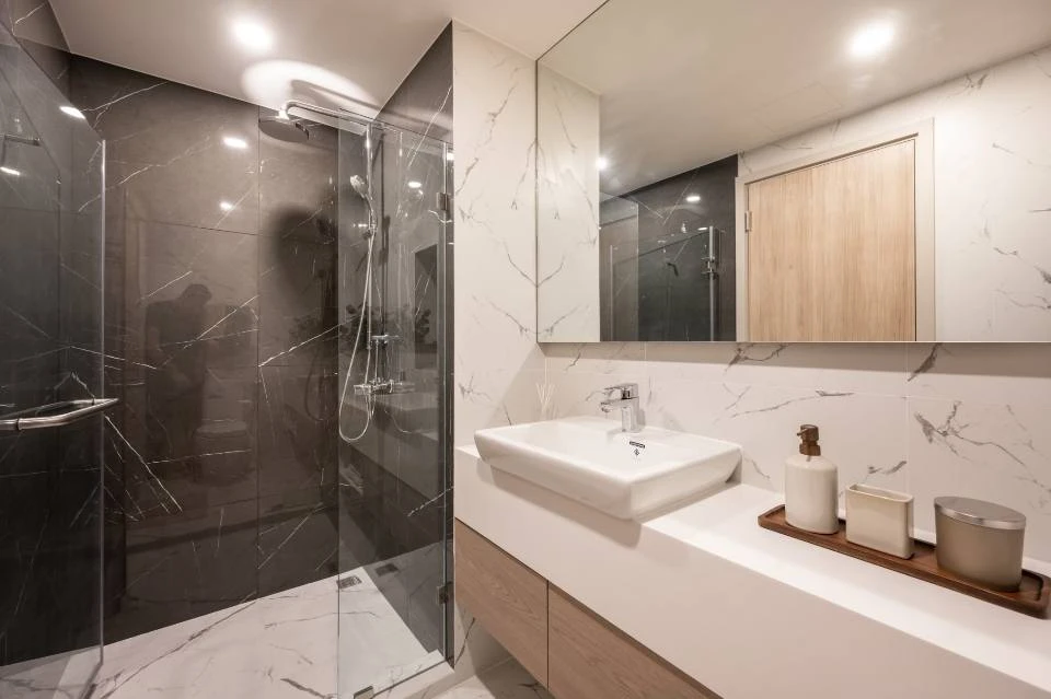 For sale condo The Teak Sathorn-Lumpini ห้องกว้างขวาง พื้นที่ใช้สอยจุใจ ราคาอย่างโดน มาจองเลย