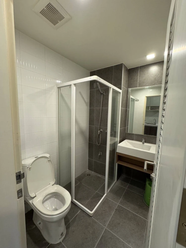 For sale H2 Ramintra 21, ready to move in, great price, come and own it today.